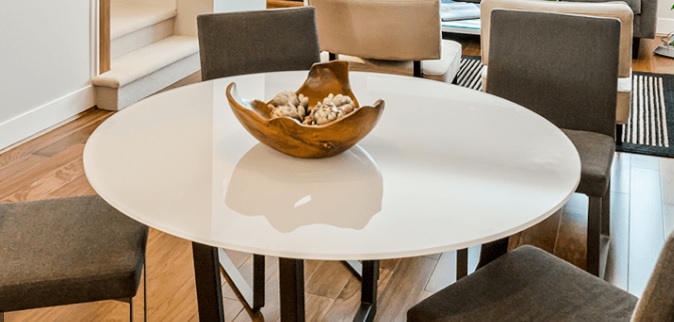 meja kaca bulat minimalis