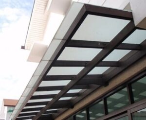 atap kaca rumah minimalis